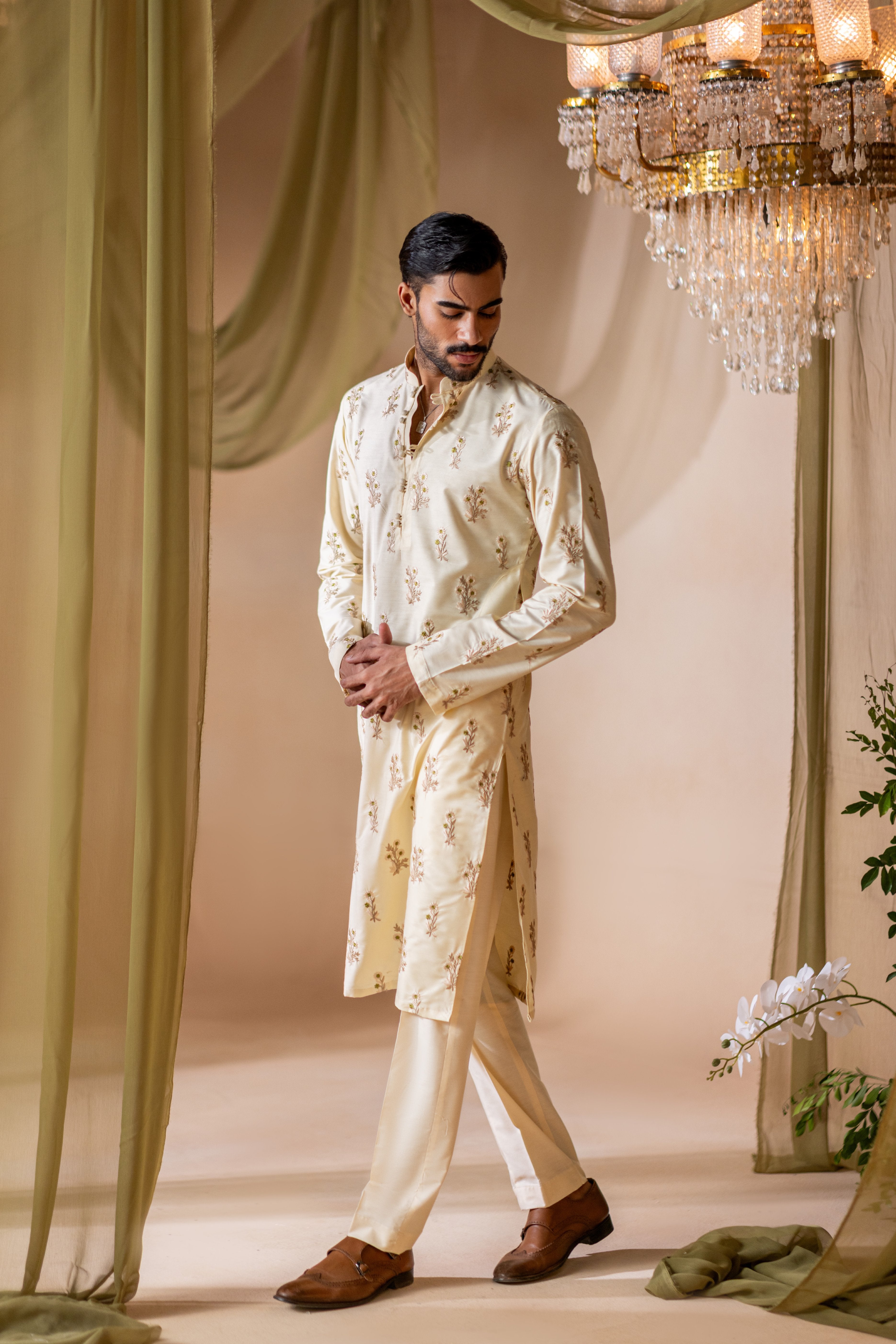 Kiyaan Kurta Set